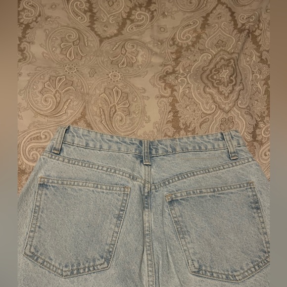 Women’s jeans - Picture 4 of 4